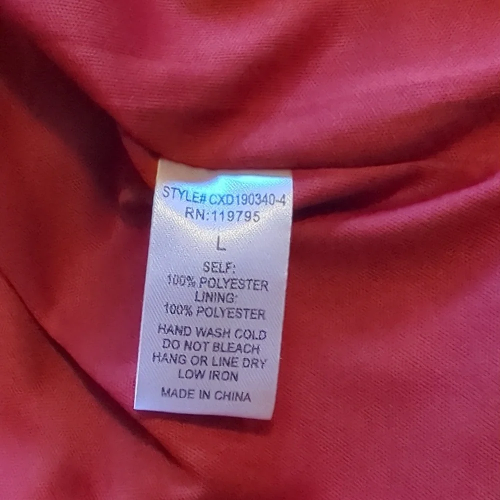 Beautiful Red and floral print dress - Picture 4 of 6